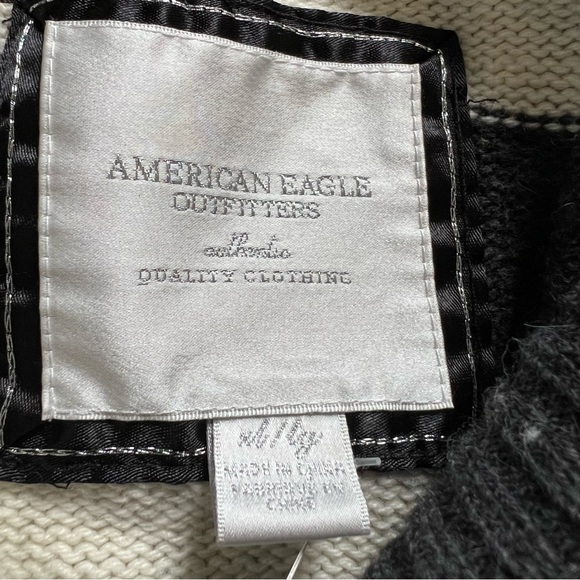 NWT American Eagle Angora Rabbit Hair Blend Black White Striped Sweater size XL - Picture 5 of 10